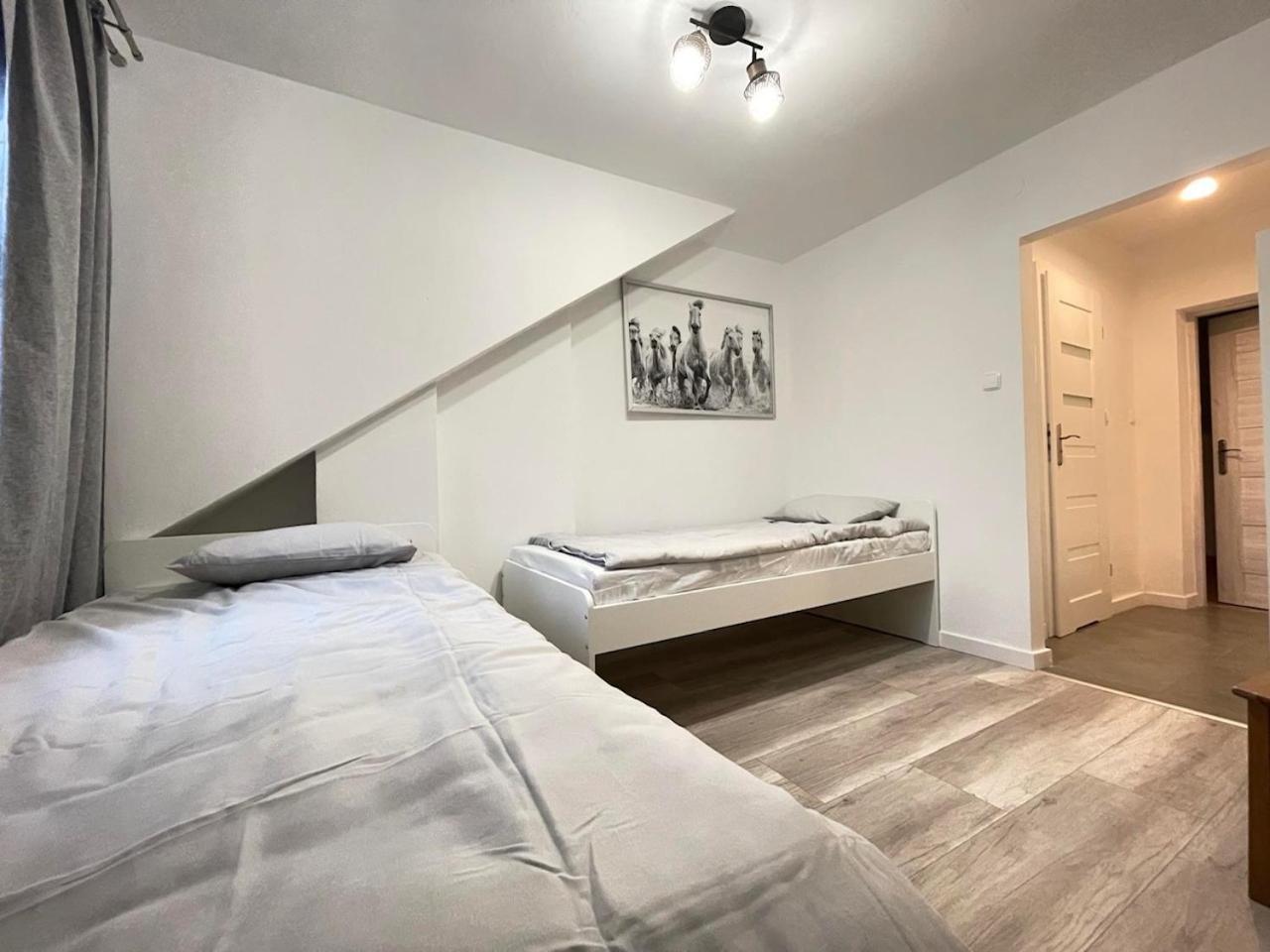 Ostoya Roztocze Hotel Szczebrzeszyn Eksteriør billede