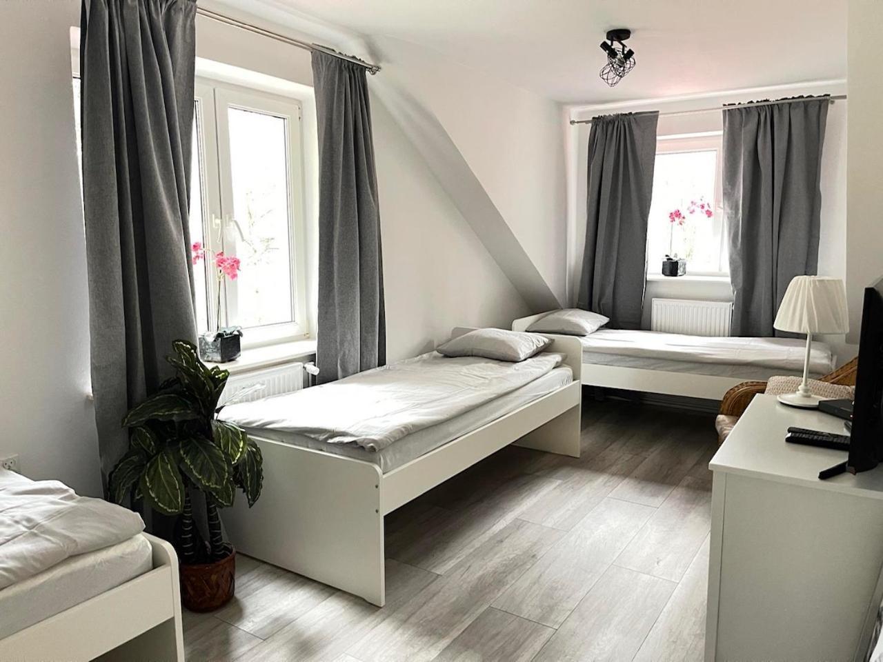 Ostoya Roztocze Hotel Szczebrzeszyn Eksteriør billede