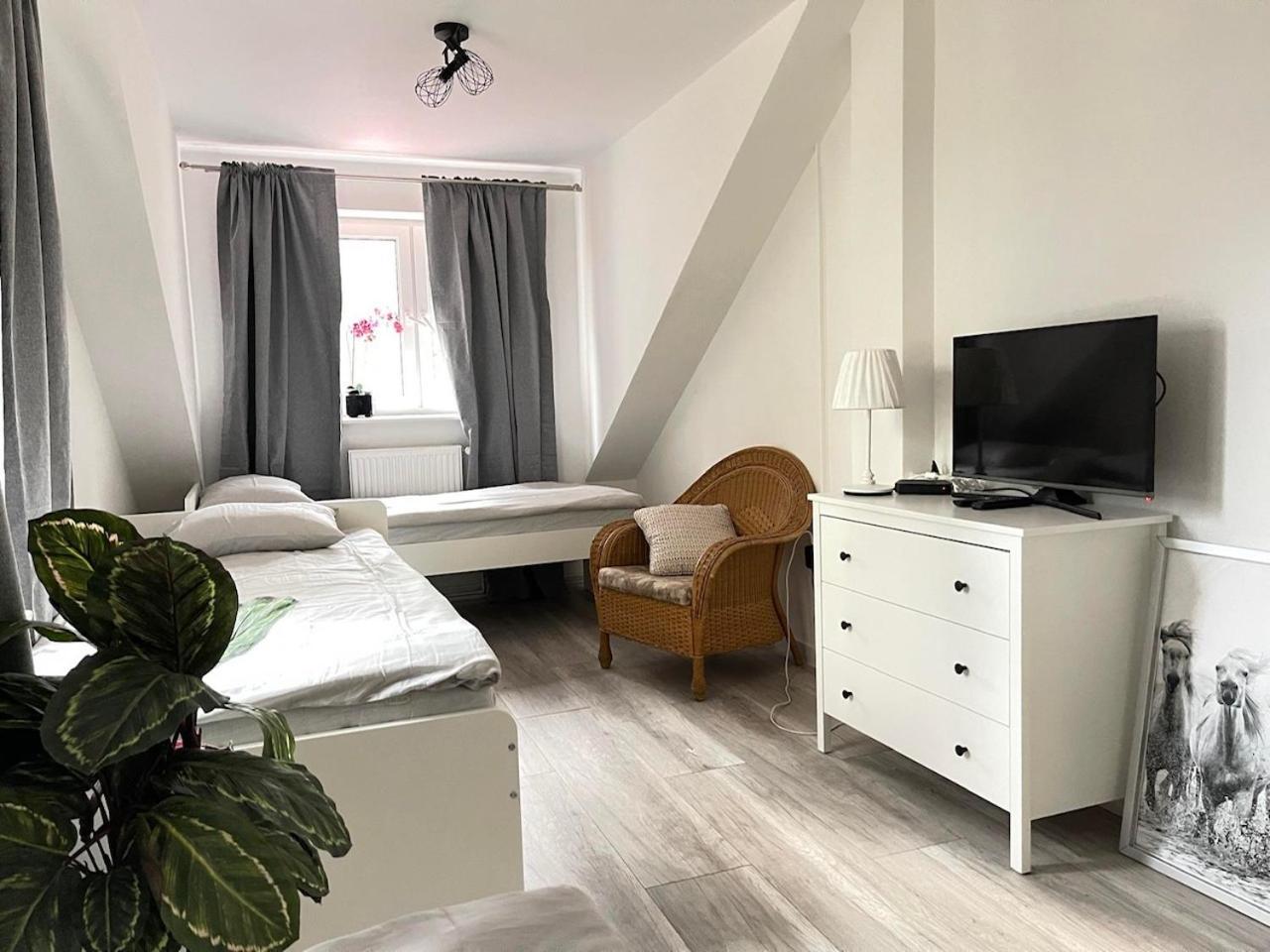 Ostoya Roztocze Hotel Szczebrzeszyn Eksteriør billede