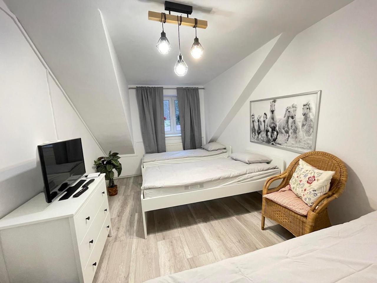 Ostoya Roztocze Hotel Szczebrzeszyn Eksteriør billede